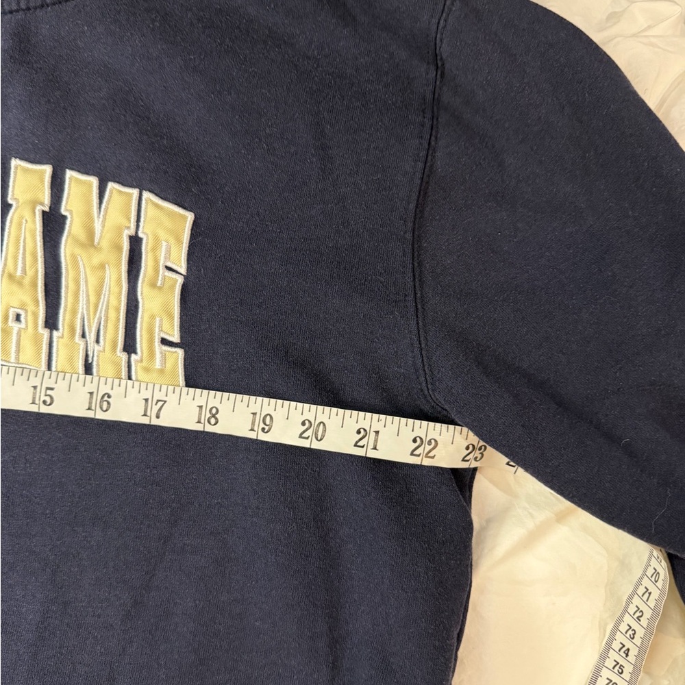 VTG STADIUM ATHLETICS NOTRE DAME Sweatshirt Crewneck Y2K Embossed Blue M‎ - Picture 6 of 7
